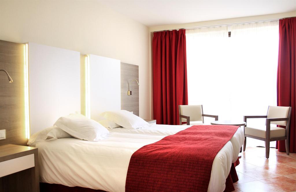 Hotel Bella Mar Cala Ratjada  Luaran gambar